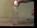 Cum bagi un ou intro sticla